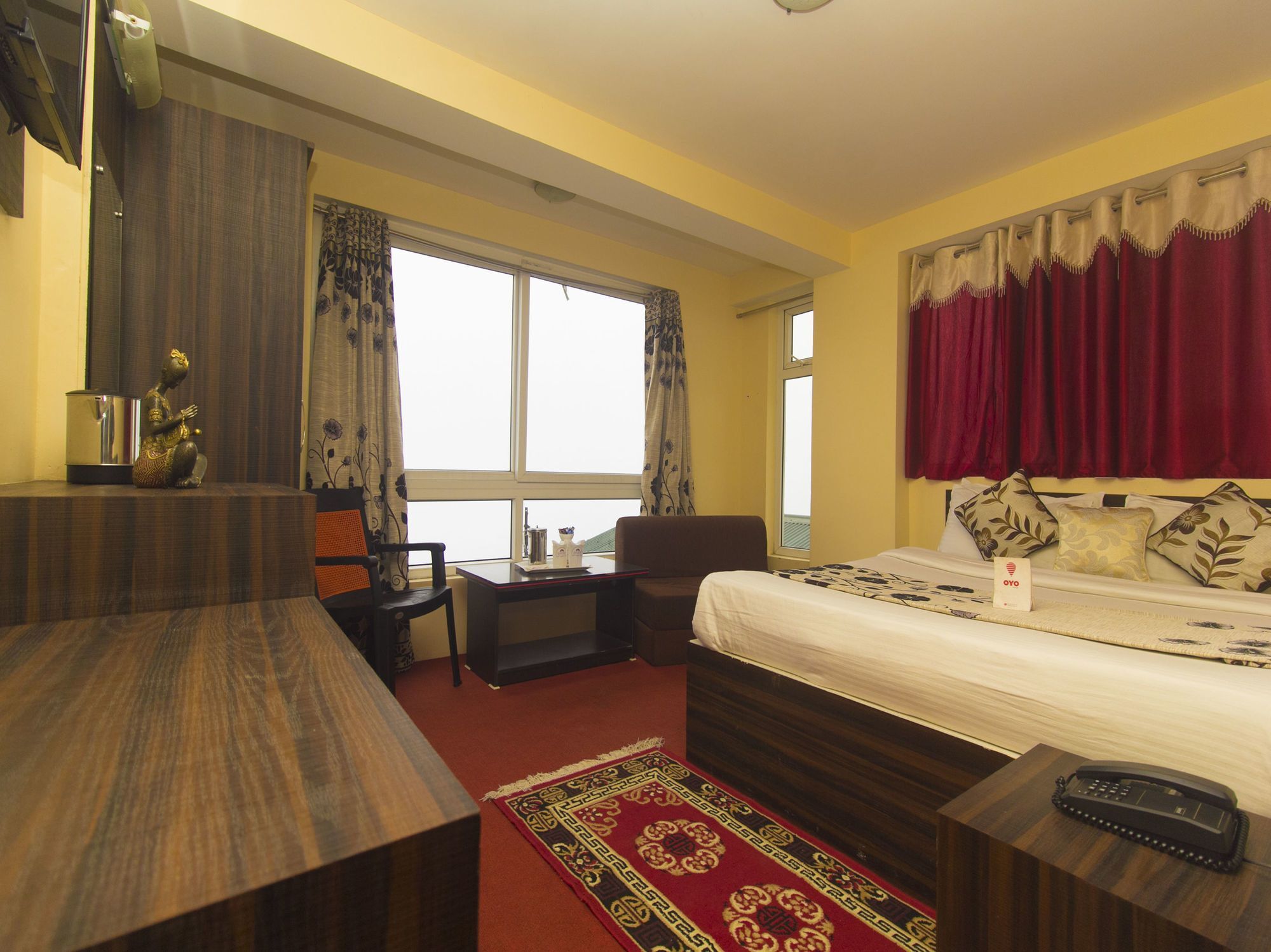 Oyo 4516 Golden Wind Horse Hotell Darjeeling  Exteriör bild