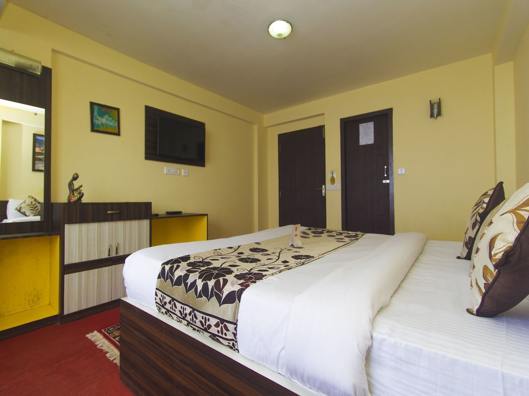 Oyo 4516 Golden Wind Horse Hotell Darjeeling  Exteriör bild